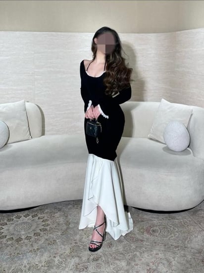 فستان ناعم بأكمام طويلة