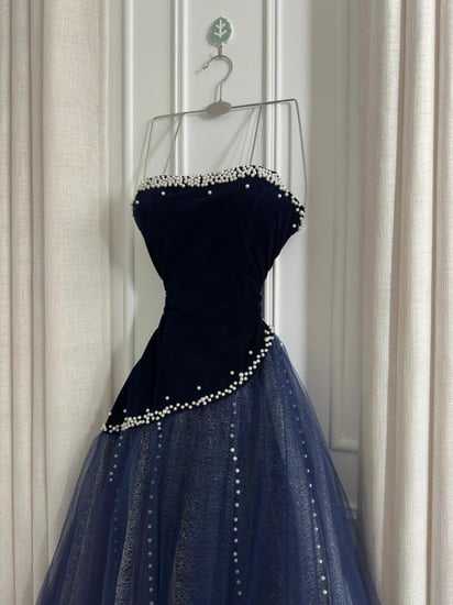 فستان سهرة جوخ مطرز لول لمعه