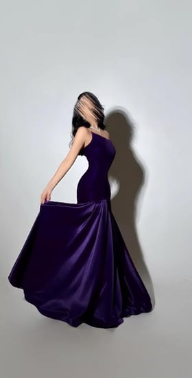 فستان بنفسجي