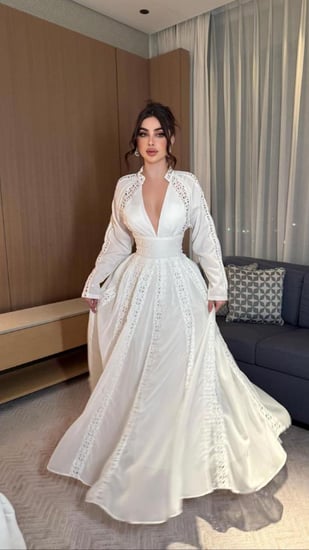 فستان سهرة بأكمام طويلة