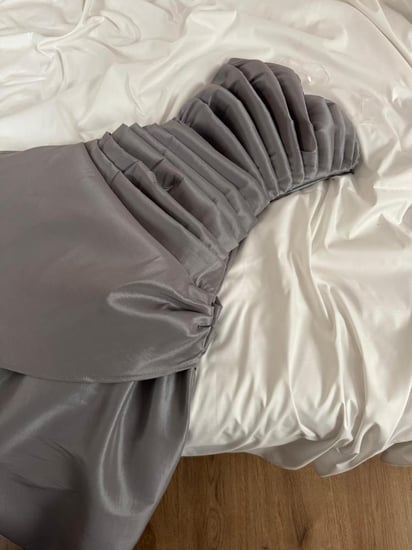 فستان رصاصي تفته جيبون نافش