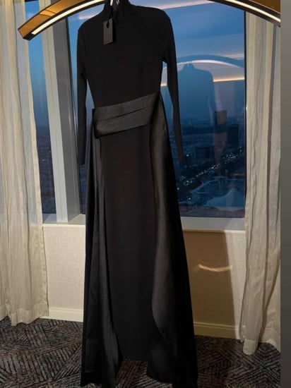 فستان سهرة أسود باربي