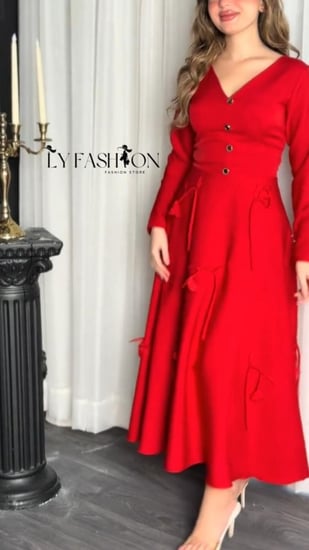 فستان سهره أنيق باربي