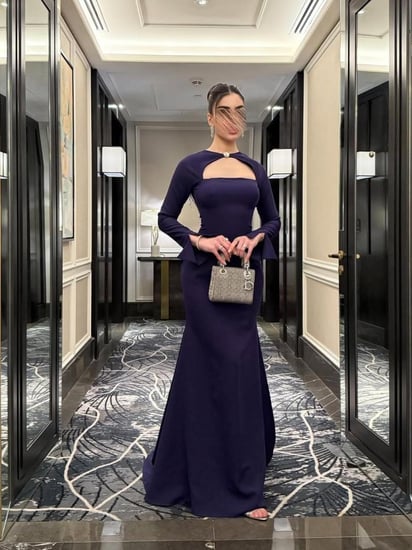 فستان بنفسجي مع كرستال راااقي