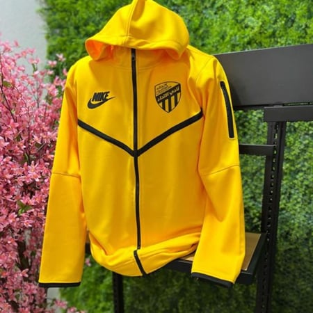 جاكيت الاتحاد اللون الاصفر الجديد 2026