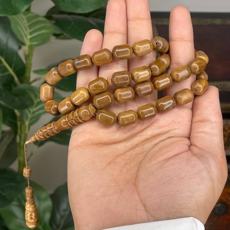 سبحة من ثمار خشب الكوك الطبيعي