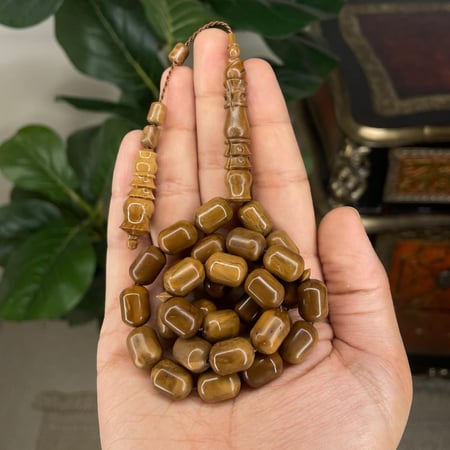 سبحة من ثمار خشب الكوك الطبيعي