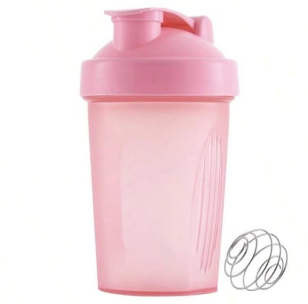 شيكر بروتين لون وردي