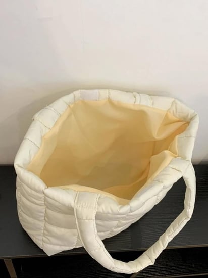 شنطة نايك للجيم لون سكري