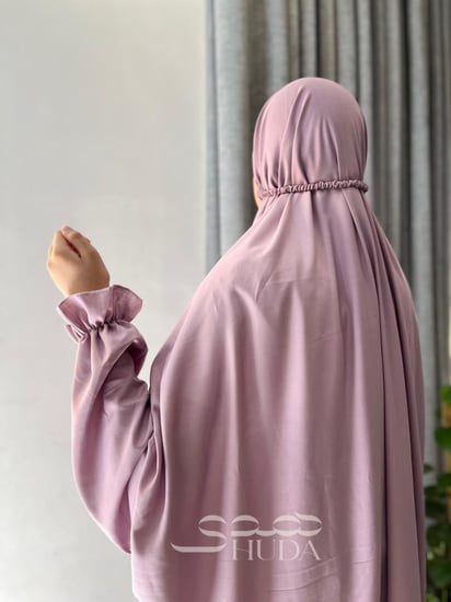 شرشف صلاة " هدى الزهر "اسدال مع مطاط