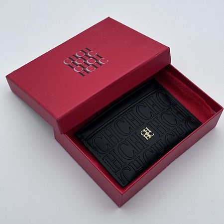 محفظة كارولينا هيريرا CH اسود سادة