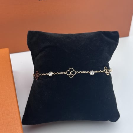 سوارة لويس فيتون ستيل فضي 2