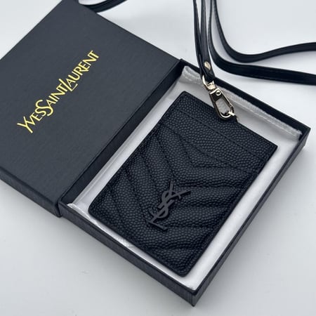 حامل بطاقات عمل ايف سان لوران اسود