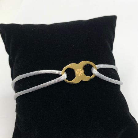 سوارة توري بورش رمادي