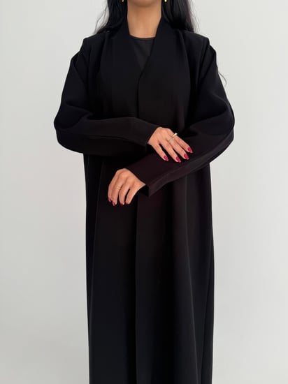 عباية صيفية كريب إندونيسي بقصّة جاكت مع كتفات