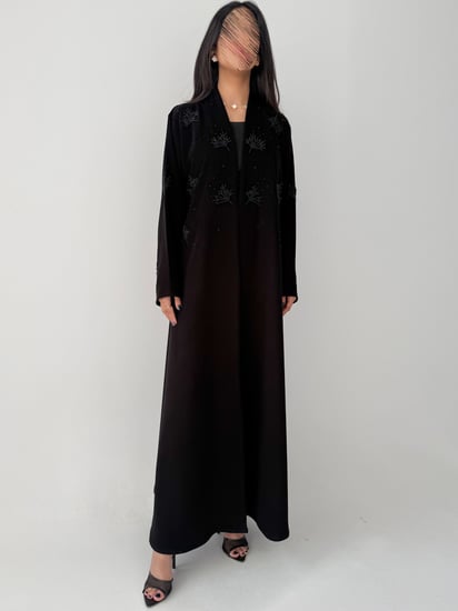 الرزانة | بقماش كريب اندونيسي اسود مع شك وردات