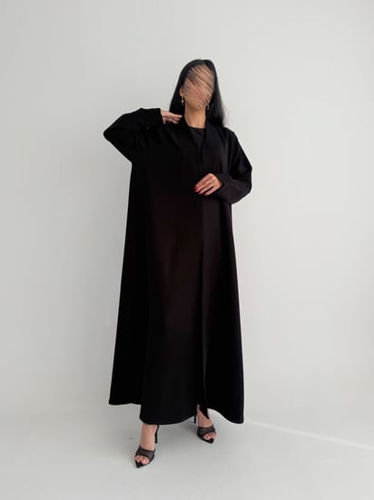 عباية صيفية كريب إندونيسي بقصّة جاكت مع كتفات