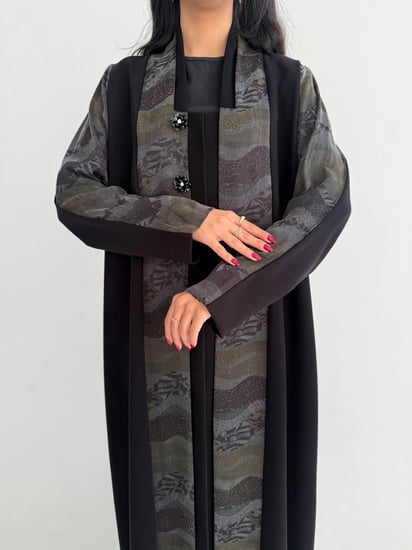 سديم | بقماش الكريب الاندونيسي مع تدخيلة حرير ياباني قصة كلوش