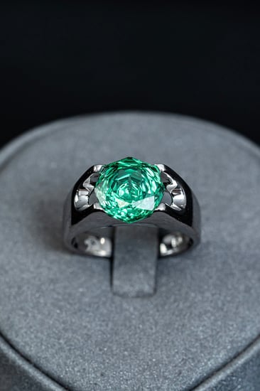 خاتم فضة حجر نانو ملون – عيار 925