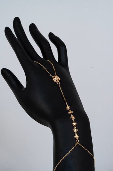 كف مع خاتم  7 وردات – ذهب عيار 21