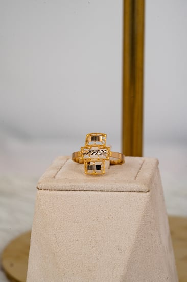 طقم شروق – ذهب عيار 21