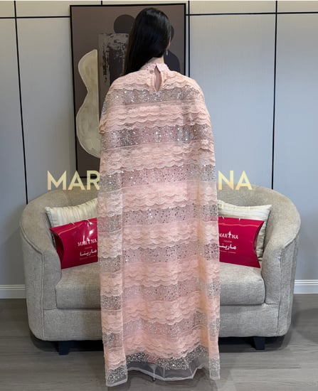 فستان مارين (فستان بنكي قطعتين بطانه باربي جبير دانتيل فرنسي وكرادنه ترتر)