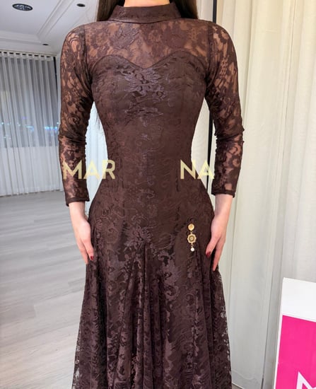 فستان نيفا (فستان موكا دانتيل فرنسي)