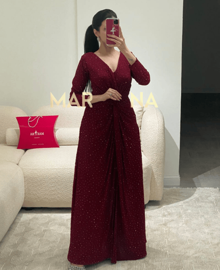 فستان وفاء (فستان برغندي قماش استرتش فصوص لمعه)