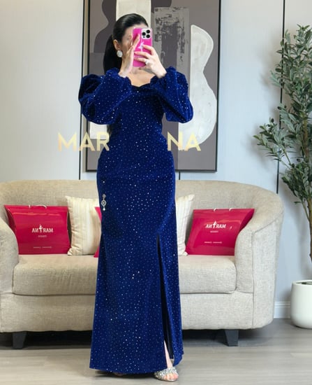 فستان نوفا (فستان نيلي جوخ وفصوص)