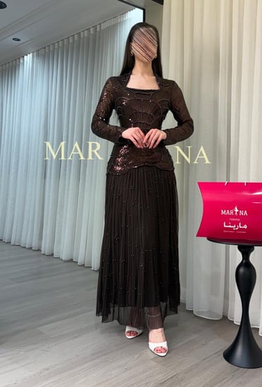 فستان جلوا (فستان موكا صدريه شك ترتر مع لولو وجورجيت )