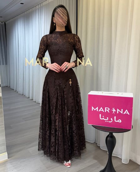 فستان نيفا (فستان موكا دانتيل فرنسي)