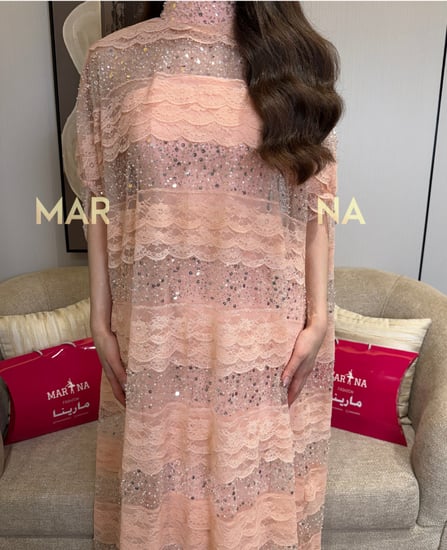 فستان مارين (فستان بنكي قطعتين بطانه باربي جبير دانتيل فرنسي وكرادنه ترتر)