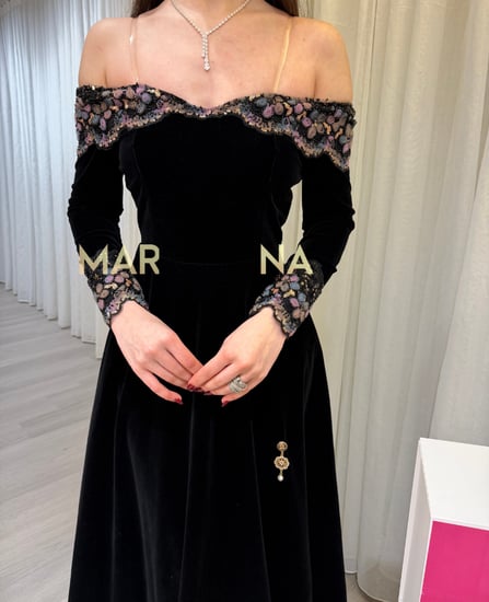 فستان رزان (فستان اسود جوخ كوري كلفه انيقه)