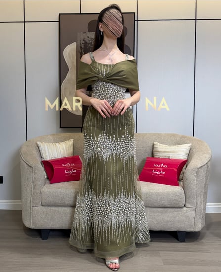 فستان نانسي زيتي (فستان زيتي كلفه شك سهره فنيكه صدريه باربي)