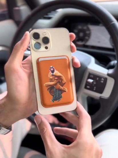 محفظة للجوال تصميم حسب الطلب