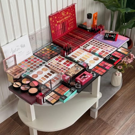 بوكس ارواج كيري روز ٢٤ لون