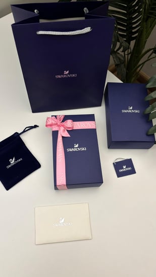 سلسال سوارفسكي البجعة راقص