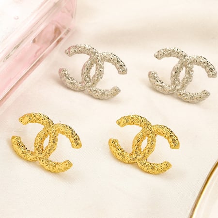 حلق شانيل Chanel