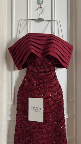 فستان أوف شولدر خمري أنيق