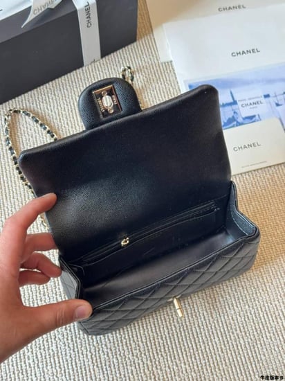 شنطة يد شانيل ماستر كواليتي mini flap with top handle