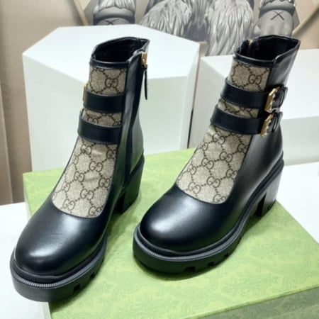 ابوات وجزم ماركة قوتشي