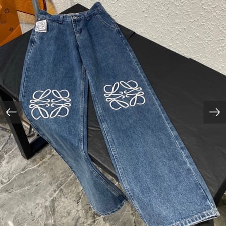 بنطلون نسائي من لويفي للتوصيل الفوري