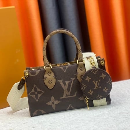 شنطة لويس فيتون حجم متوسط