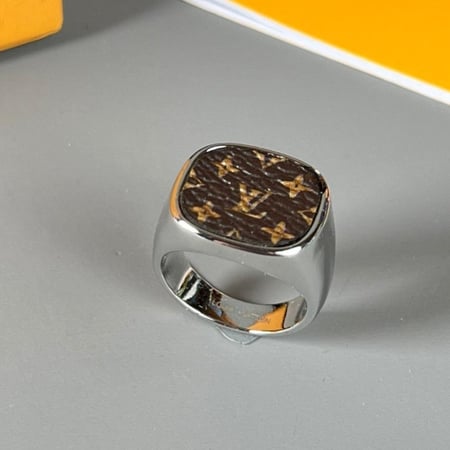 خواتم رجالية ماركة لويس فيتون