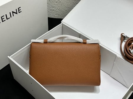 حقيبة لوروبيانا جملي جودة عالية شامل الملحقات