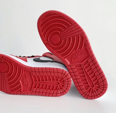 نايك جوردن جودة عالية للكبار من مقاس 36 الى  45