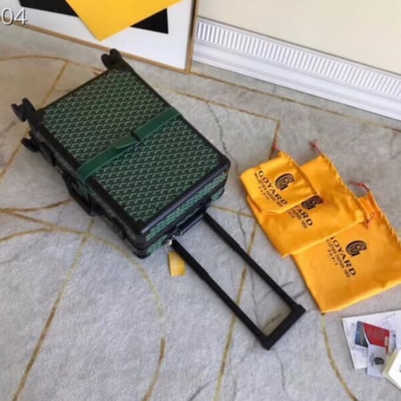 شناط سفر ماركات-حقائب سفر-شناط مقلدة-حقائب مقلدة-تقليد جويارد-قويارد