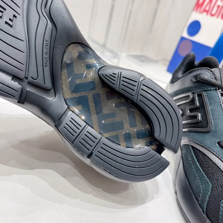 حذاء فندي سنيكرس ماستر