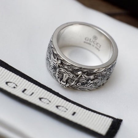 خواتم ماركات عالمية