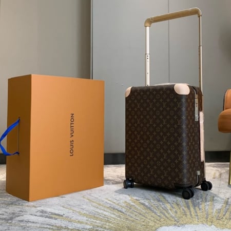 حقيبة سفر لويس فيتون ماستر مقاس 55